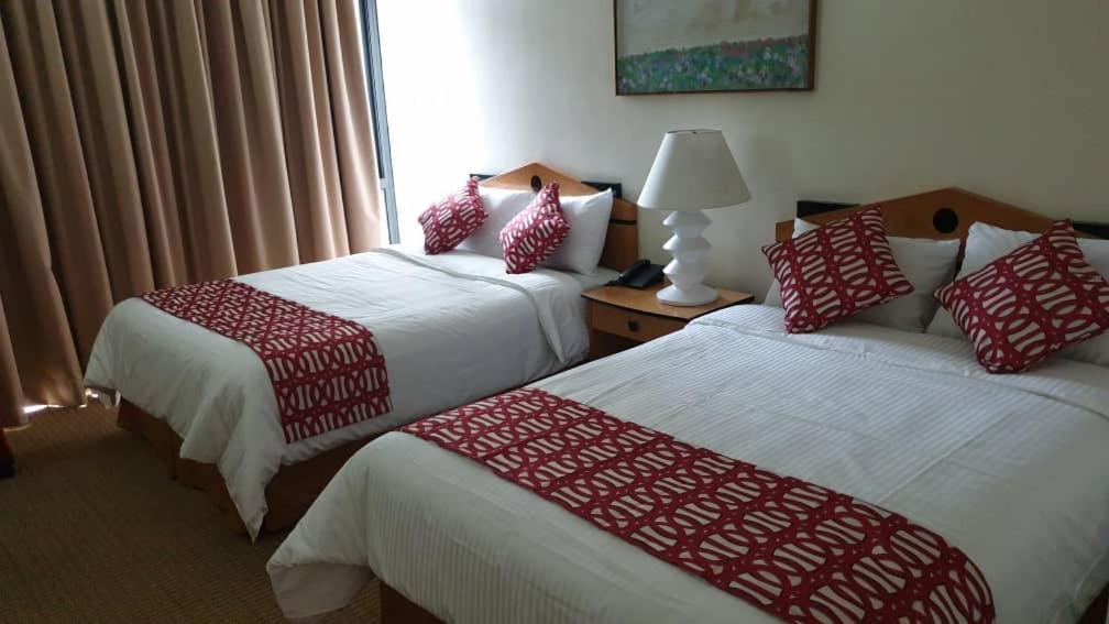 Hotel Chacao Cumberland Каракас Экстерьер фото