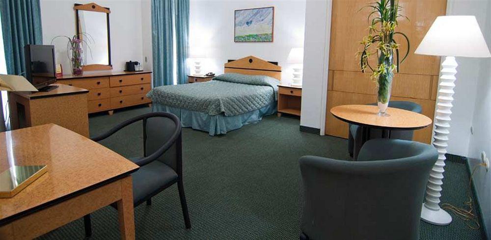 Hotel Chacao Cumberland Каракас Экстерьер фото